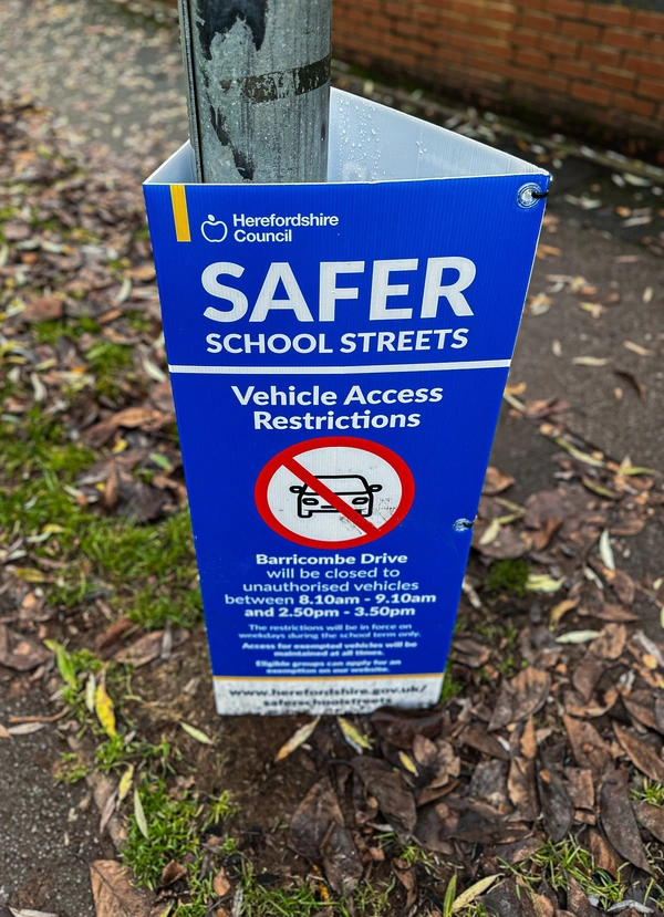  Correx Bollards